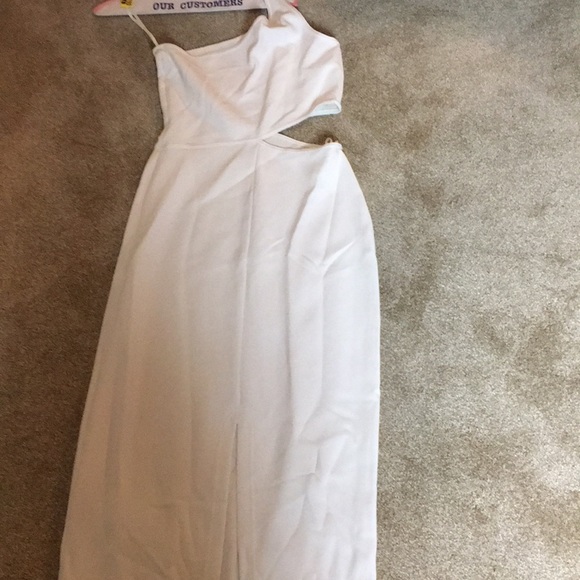 Boutique Style Sexy White Dress - Picture 2 of 8